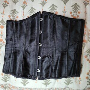 Underbust corset